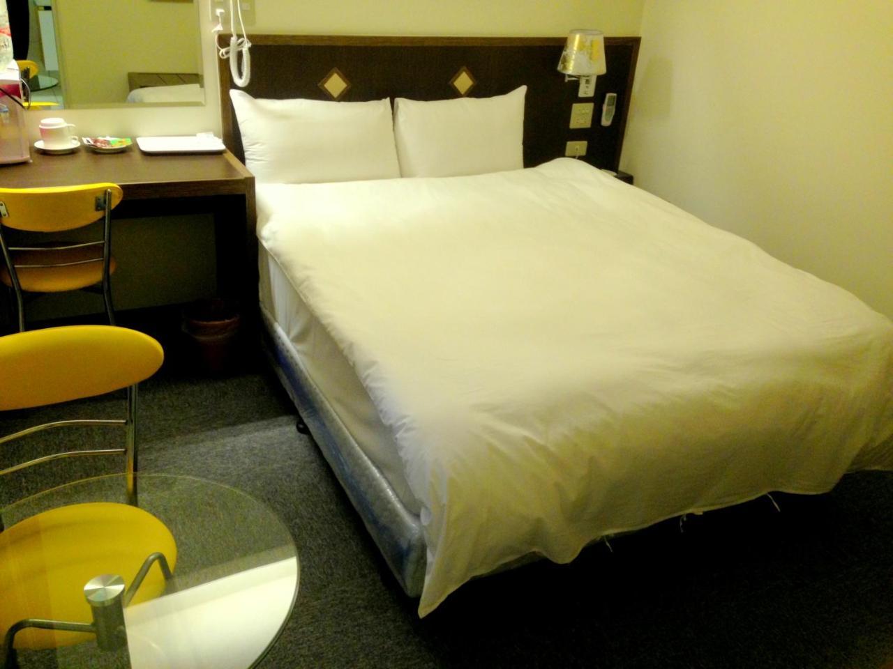Melody Hotel Taitung Bagian luar foto