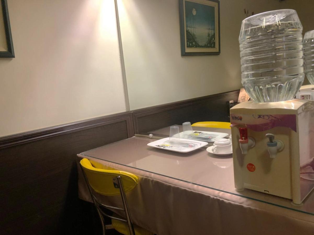 Melody Hotel Taitung Bagian luar foto